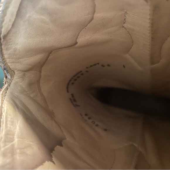 Women’s Cowboy Leather Heeled Boots - Picture 6 of 6